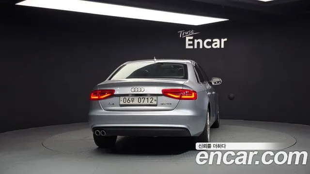Audi A4 2016 — фото 4