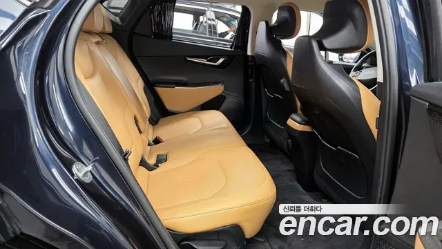 Kia EV6 2022 — фото 12