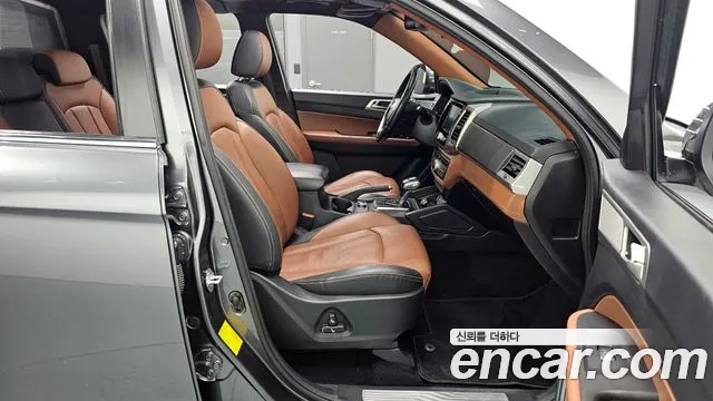 KG_Mobility_Ssangyong Rexton 2019 — фото 12