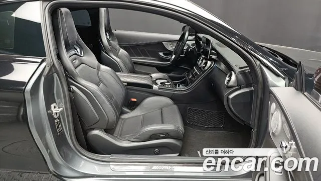 Mercedes-Benz C-Class 2017 — фото 11
