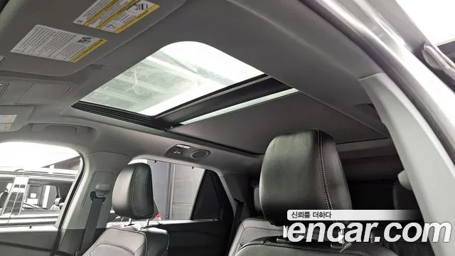 Ford Explorer 2020 — фото 17