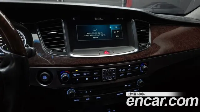 Hyundai Equus 2015 — фото 15