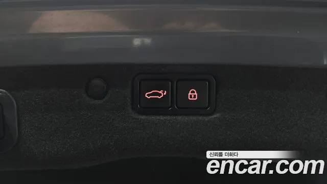 Hyundai Equus 2015 — фото 20