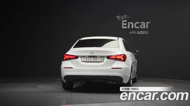 Mercedes-Benz A-Class 2020 — фото 4