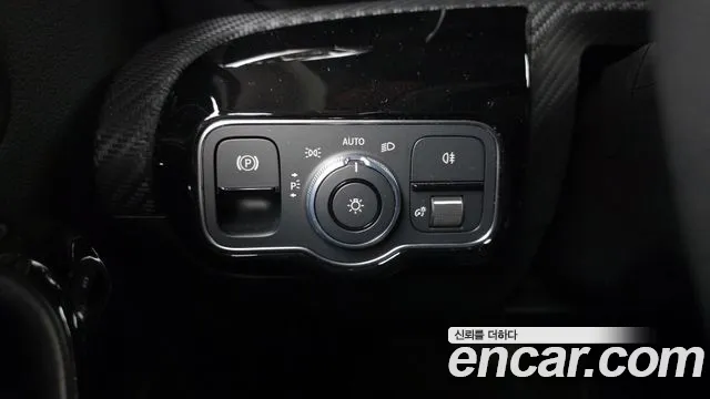 Mercedes-Benz A-Class 2020 — фото 19
