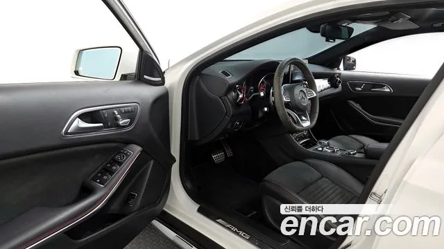 Mercedes-Benz GLA-Class 2019 — фото 10