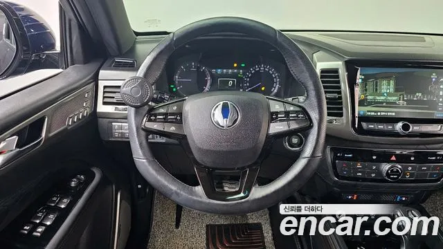 KG_Mobility_Ssangyong Rexton 2018 — фото 13