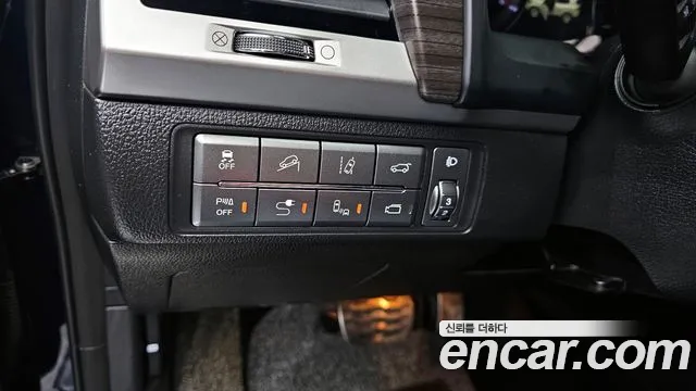 KG_Mobility_Ssangyong Rexton 2018 — фото 14