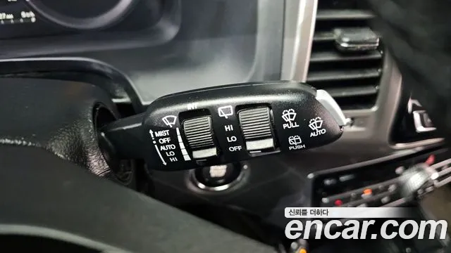 KG_Mobility_Ssangyong Rexton 2018 — фото 18