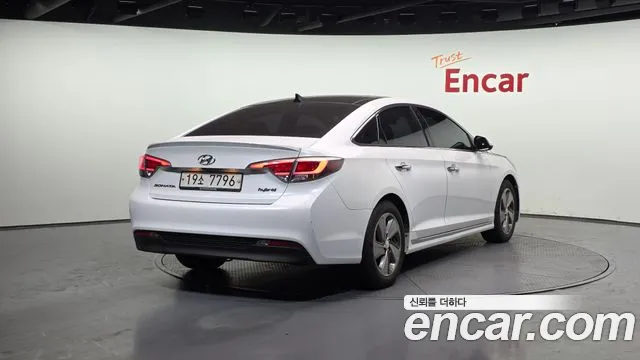 Hyundai Sonata 2015 — фото 2