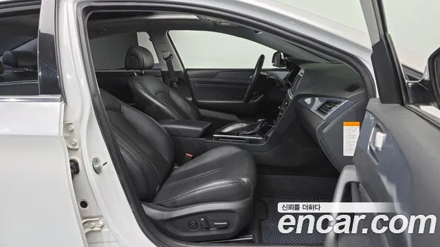 Hyundai Sonata 2015 — фото 11