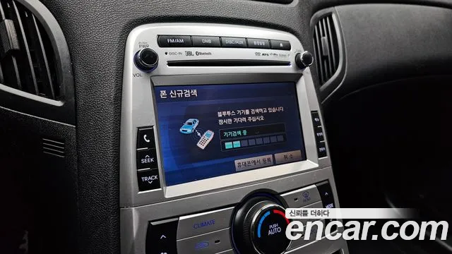Hyundai Genesis 2010 — фото 15