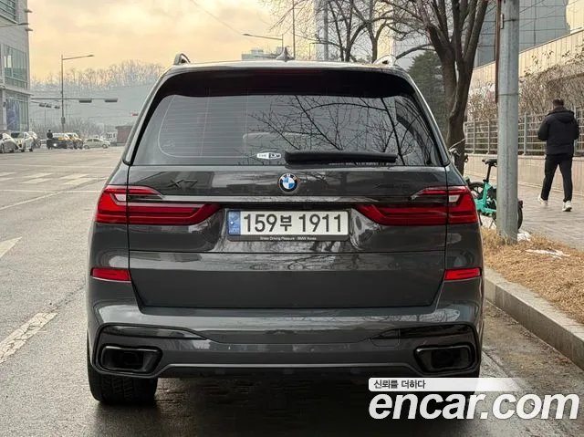 BMW X7 2022 — фото 6