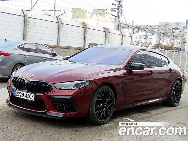 BMW M8