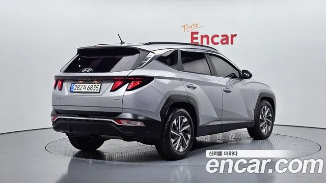 Hyundai Tucson 2022 — фото 2
