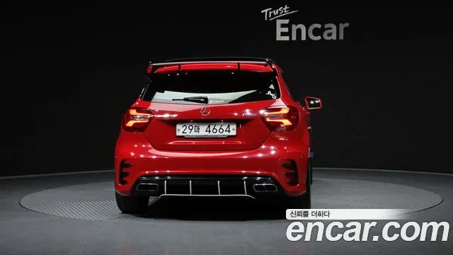 Mercedes-Benz A-Class 2018 — фото 4