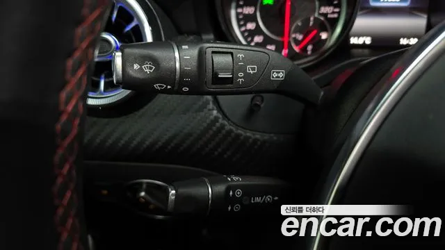 Mercedes-Benz A-Class 2018 — фото 18