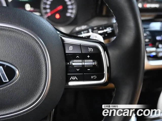 Kia Sorento 2021 — фото 18