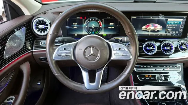 Mercedes-Benz CLS-Class 2019 — фото 13