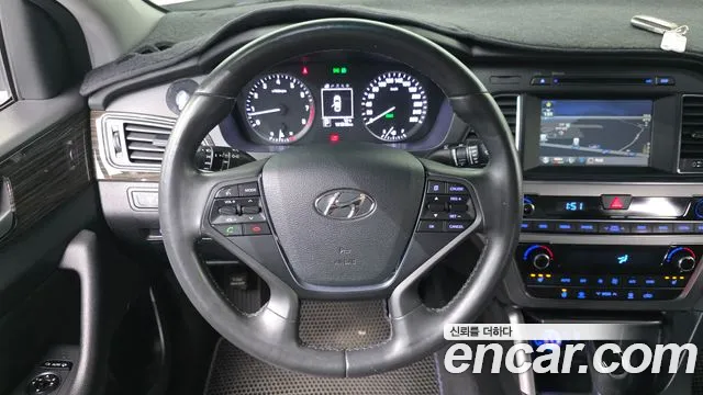 Hyundai Sonata 2015 — фото 14