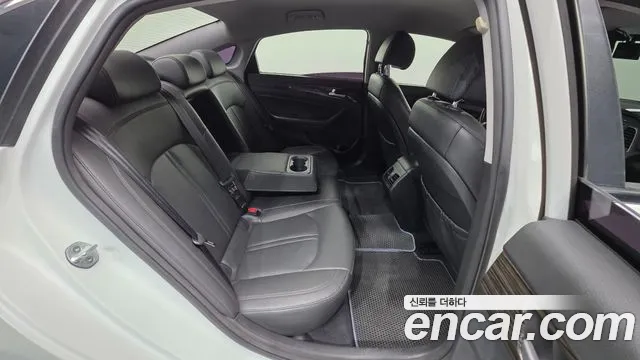 Hyundai Sonata 2015 — фото 19