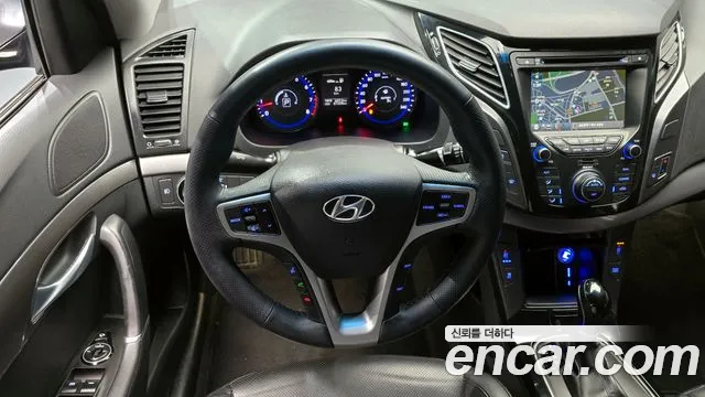 Hyundai i40 2014 — фото 14