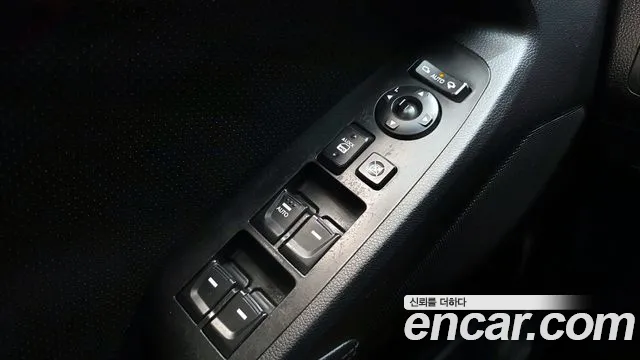 Kia K7 2010 — фото 18