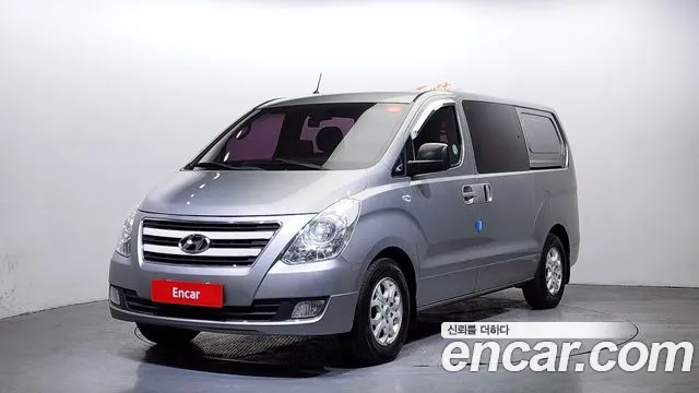Hyundai Starex 2016 — фото 1