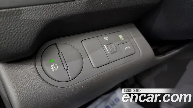 Hyundai Starex 2016 — фото 14