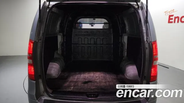 Hyundai Starex 2016 — фото 20