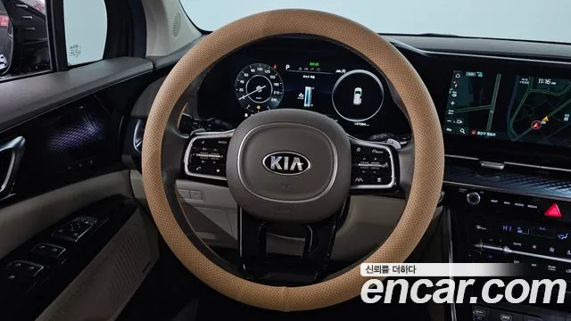 Kia Canival 2021 — фото 12