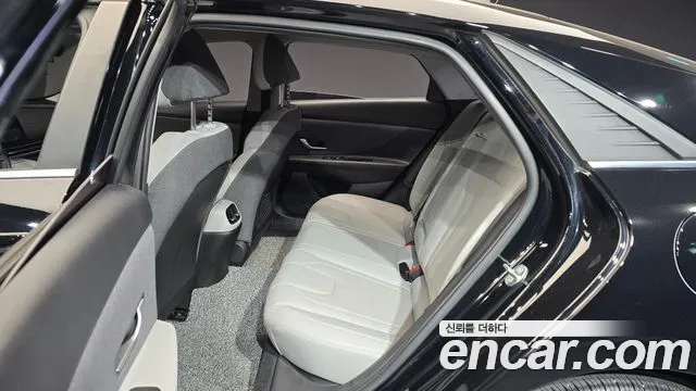 Hyundai AVANTE 2022 — фото 12