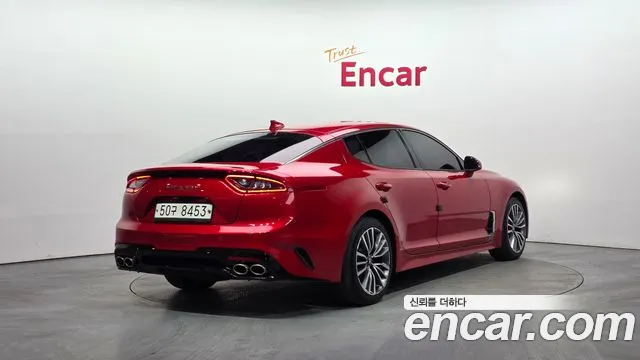 Kia Stinger 2019 — фото 2