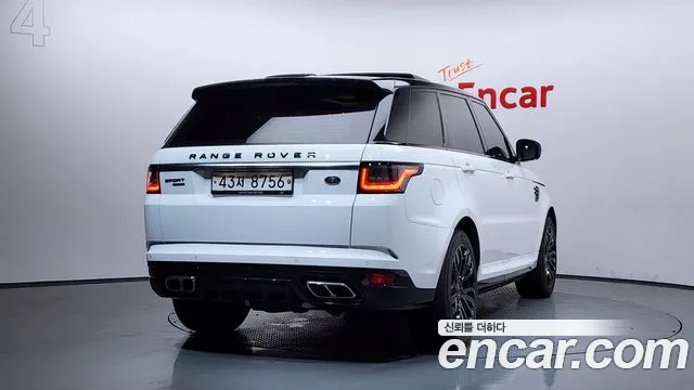 Land Rover Range Rover Sport 2015 — фото 2