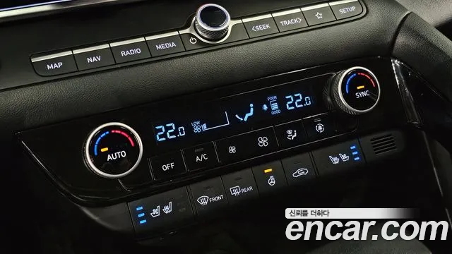 Hyundai AVANTE 2024 — фото 17