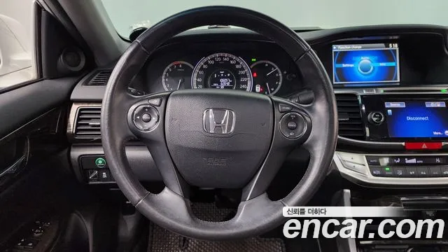 Honda Accord 2013 — фото 13