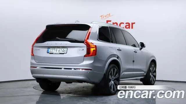 Volvo XC90 2023 — фото 2