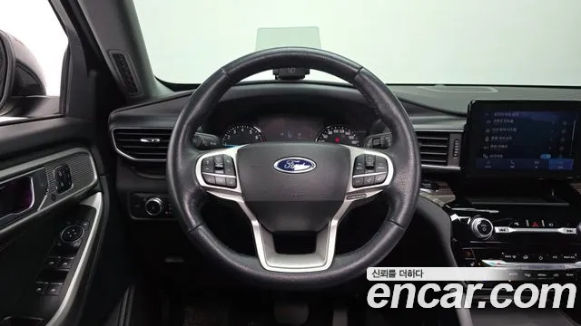 Ford Explorer 2022 — фото 14