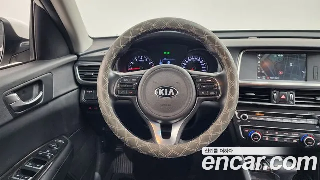 Kia K5 2016 — фото 13