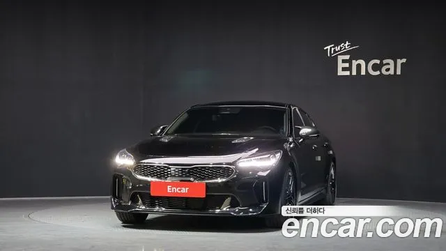 Kia Stinger 2022 — фото 3