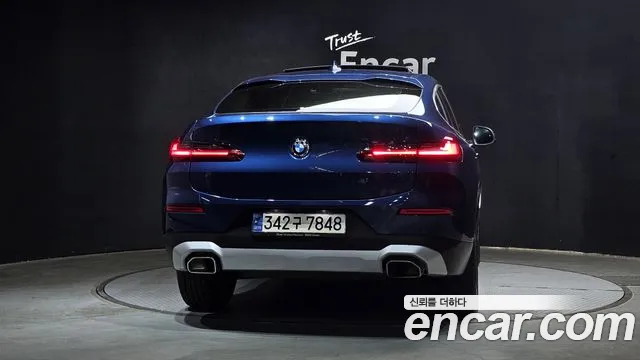 BMW X4 2022 — фото 4