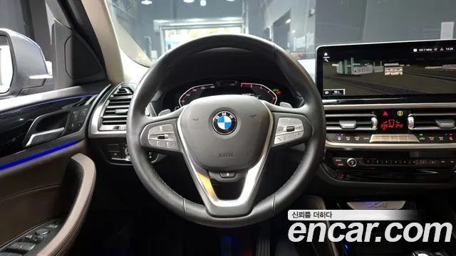 BMW X4 2022 — фото 14