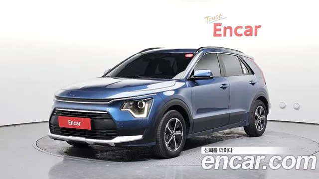 Kia Niro 2022 — фото 1