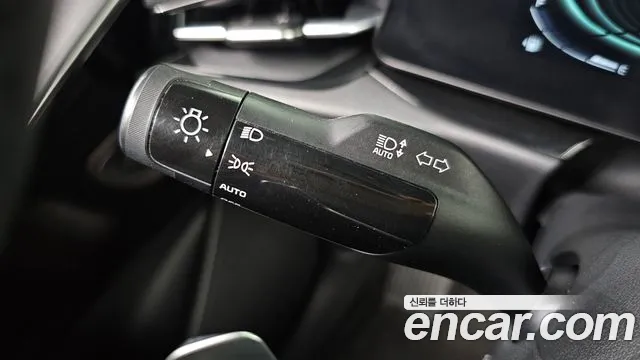 Kia Niro 2022 — фото 15