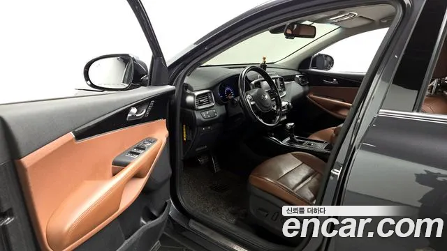 Kia Sorento 2020 — фото 10