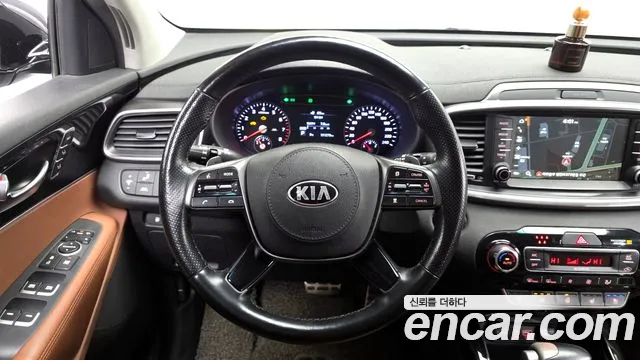 Kia Sorento 2020 — фото 13