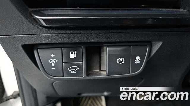Kia EV6 2023 — фото 14