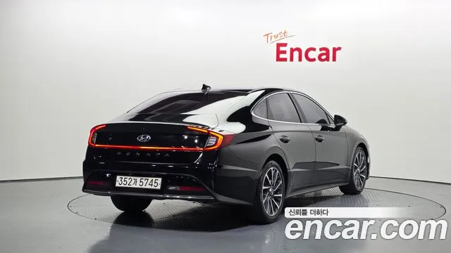 Hyundai Sonata 2020 — фото 2