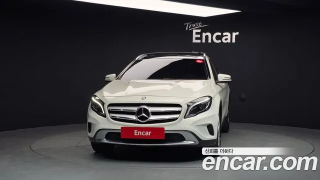 Mercedes-Benz GLA-Class 2015 — фото 3