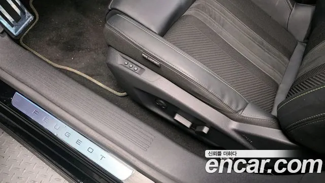 Peugeot 308 2022 — фото 17